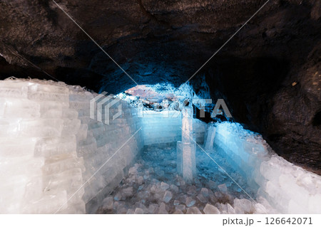 Exploring Fugaku Wind Cave's Icy Lava Formations Exploring Fugaku Wind Cave's Icy Lava Formations 126642071