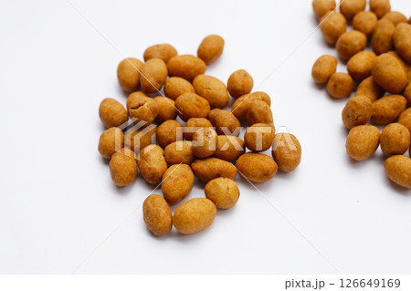 Coconut cream coated peanuts snack 126649169