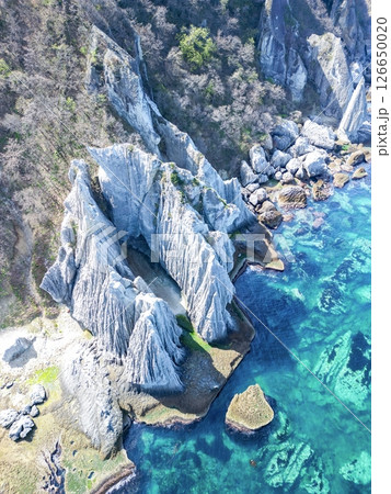 空撮「青森県」神秘的な風景が広がる仏ヶ浦 佐井村 空撮「青森県」神秘的な風景が広がる仏ヶ浦 佐井村 126650020