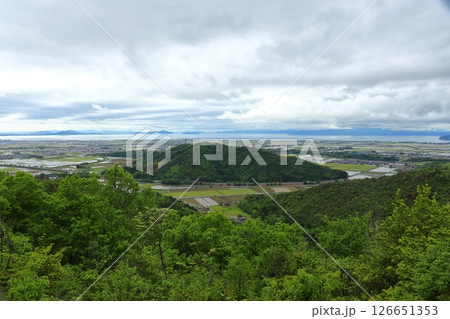 小谷城 虎御前山 展望所からの景色（滋賀県長浜市） 126651353