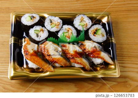 うなぎ寿司盛合わせ うなぎ寿司盛合わせ 126653783