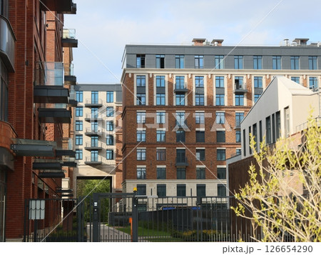 Contemporary Urban Architecture in a Vibrant City Setting with Modern Building Designs Contemporary Urban Architecture in a Vibrant City Setting with Modern Building Designs 126654290