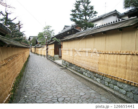 石川県金沢市の長町武家屋敷跡（長町二の橋に向かって・現：soil flagship shop） 126655441