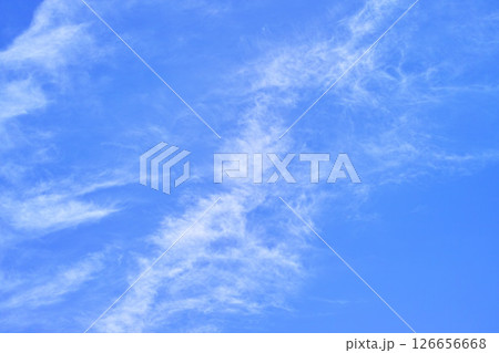 青空と雲イメージ 126656668