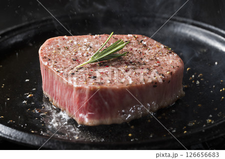 黒毛和牛ヒレステーキ 126656683