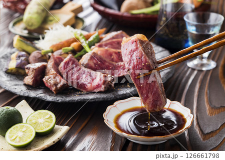 和牛サーロインステーキ 和牛サーロインステーキ 126661798