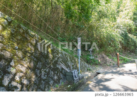 外鎌山の登山口（奈良県） 126663965