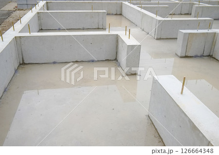 基礎工事 126664348