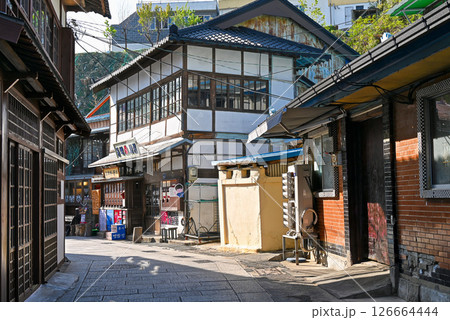 【韓国/浦項市】九龍浦日本人家屋通りの風景 126664444