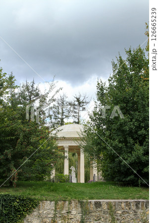 フランス　パリ　ベルサイユ宮殿　離宮　愛の神殿 126665239