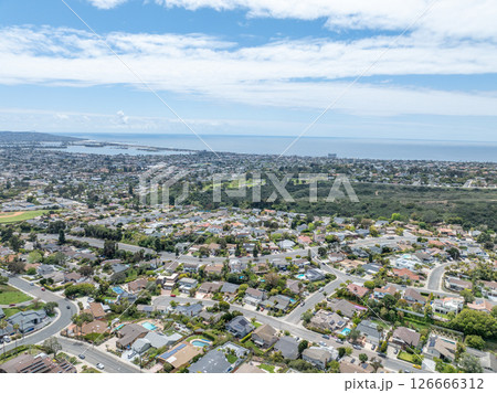 Aerial view of residential urban sprawl in San Diego 126666312