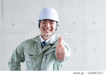 現場を支える技術者 126667321