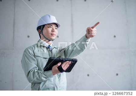 現場を支える技術者 126667352