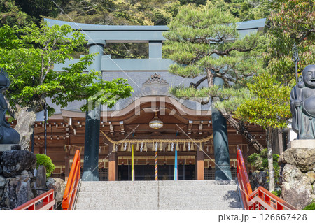 清荒神清澄寺　拝殿 126667428