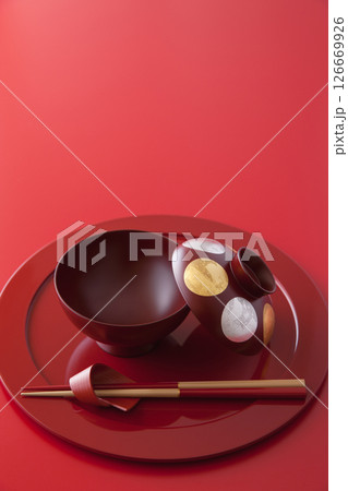 お正月の和食器 126669926