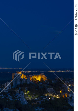 Medieval castle and village, Les Baux-de-Provence, Alpilles mountains, Provence, France Medieval castle and village, Les Baux-de-Provence, Alpilles mountains, Provence, France 126677240