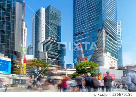 渋谷スクランブル交差点・May 2025 渋谷スクランブル交差点・May 2025 126679159
