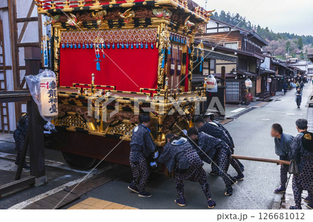 250414春の高山祭イラスト111z028 126681012
