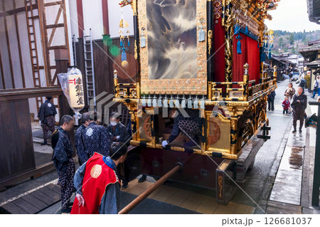 250414春の高山祭イラスト111z077 126681037