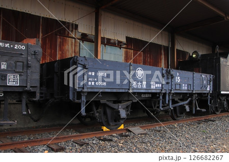 大正時代に製造された瀬戸電気鉄道ト1形貨車 126682267