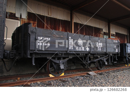 大正時代に製造された愛知電気鉄道ト200形貨車 大正時代に製造された愛知電気鉄道ト200形貨車 126682268