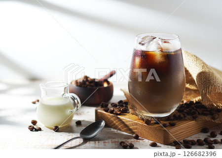 アイスカフェオレ・アイスカフェオーレ 126682396