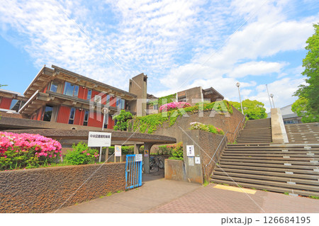 千葉県千葉市、千葉県立中央図書館の風景 126684195