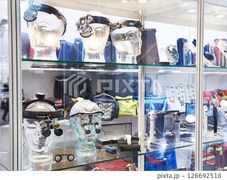 Medical equipment store 126692518