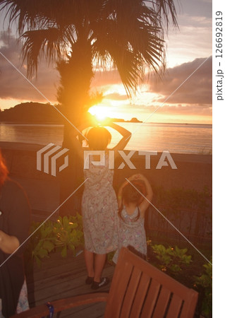 沖縄の夕焼け時 沖縄の夕焼け時 126692819