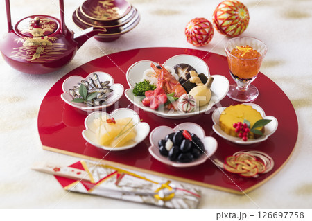 おせち料理 126697758