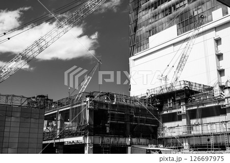 変貌する東京 工事中のJR渋谷駅西口 2025.04 a-6 モノクロ 変貌する東京 工事中のJR渋谷駅西口 2025.04 a-6 モノクロ 126697975