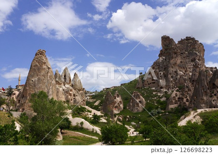 トルコ カッパドキアのウチヒサル 126698223