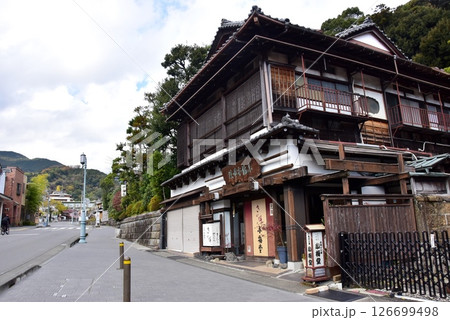 湯河原町 老舗和菓子店小梅堂と周辺町並み 湯河原町 老舗和菓子店小梅堂と周辺町並み 126699498
