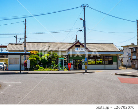 JR西日本の呉線にある安芸津駅 126702070