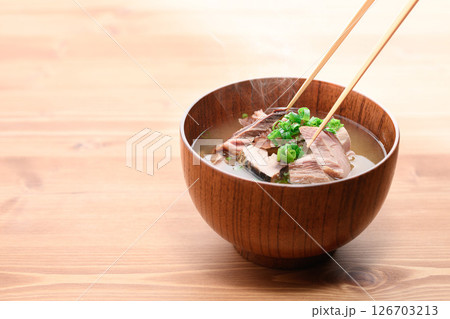 かつお生節（なまり節）の味噌汁 126703213