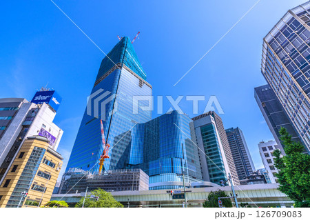 日本の東京都市景観5月28日。日本橋や日本橋一丁目の再開発事業などを望む。新時代に… 126709083