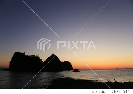 瀬浜海岸の夕陽 瀬浜海岸の夕陽 126721544