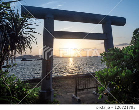 竹富島・美崎御嶽（沖縄県竹富町） 126721785