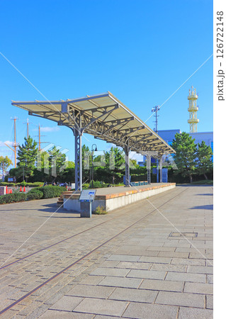 神奈川県横浜市、旧横浜港駅プラットホームの風景 神奈川県横浜市、旧横浜港駅プラットホームの風景 126722148