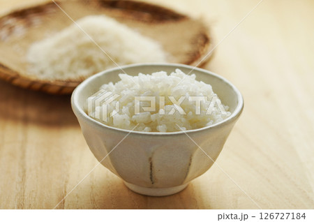 白ご飯・白米・米・米粒 126727184