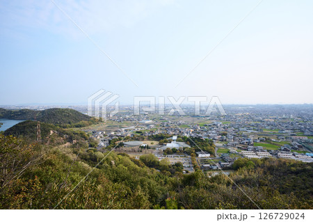 平荘湖アルプス登山道からの景色 126729024