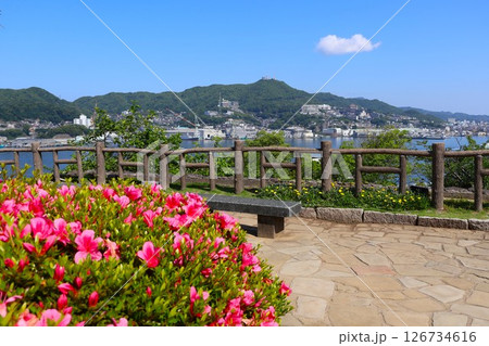 旧グラバー住宅の庭園から長崎港を望む 旧グラバー住宅の庭園から長崎港を望む 126734616
