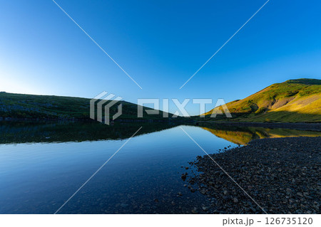 【山岳素材】白馬大池の日の出【長野県】 126735120