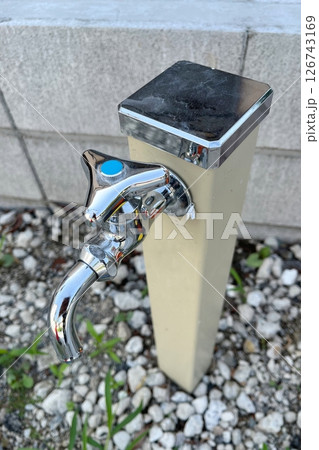 斜めから見た水道 斜めから見た水道 126743169