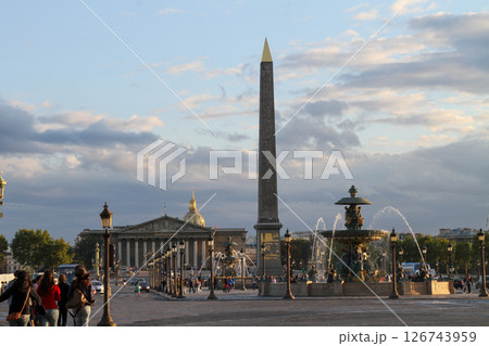 フランス　パリ　コンコルド広場 126743959