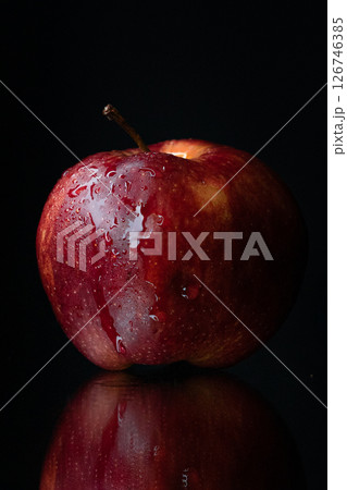 fruit red apple fruit red apple 126746385