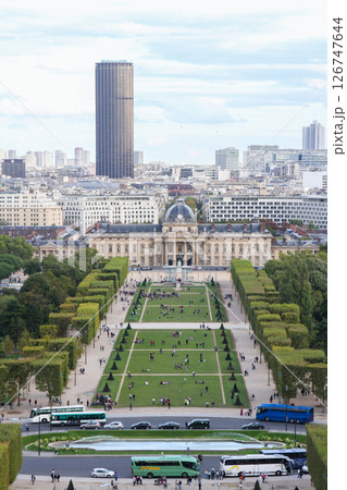 フランス　パリ　エッフェル塔からの眺め 126747644