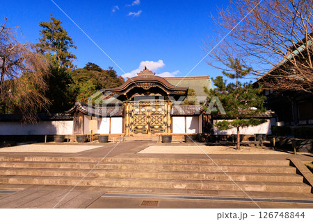鎌倉 建長興国禅寺の唐門 鎌倉 建長興国禅寺の唐門 126748844