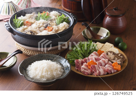 雪見鍋(みぞれ鍋)食材 雪見鍋(みぞれ鍋)食材 126749525