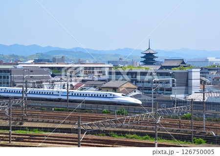 京都旅行　新幹線　東寺 126750005